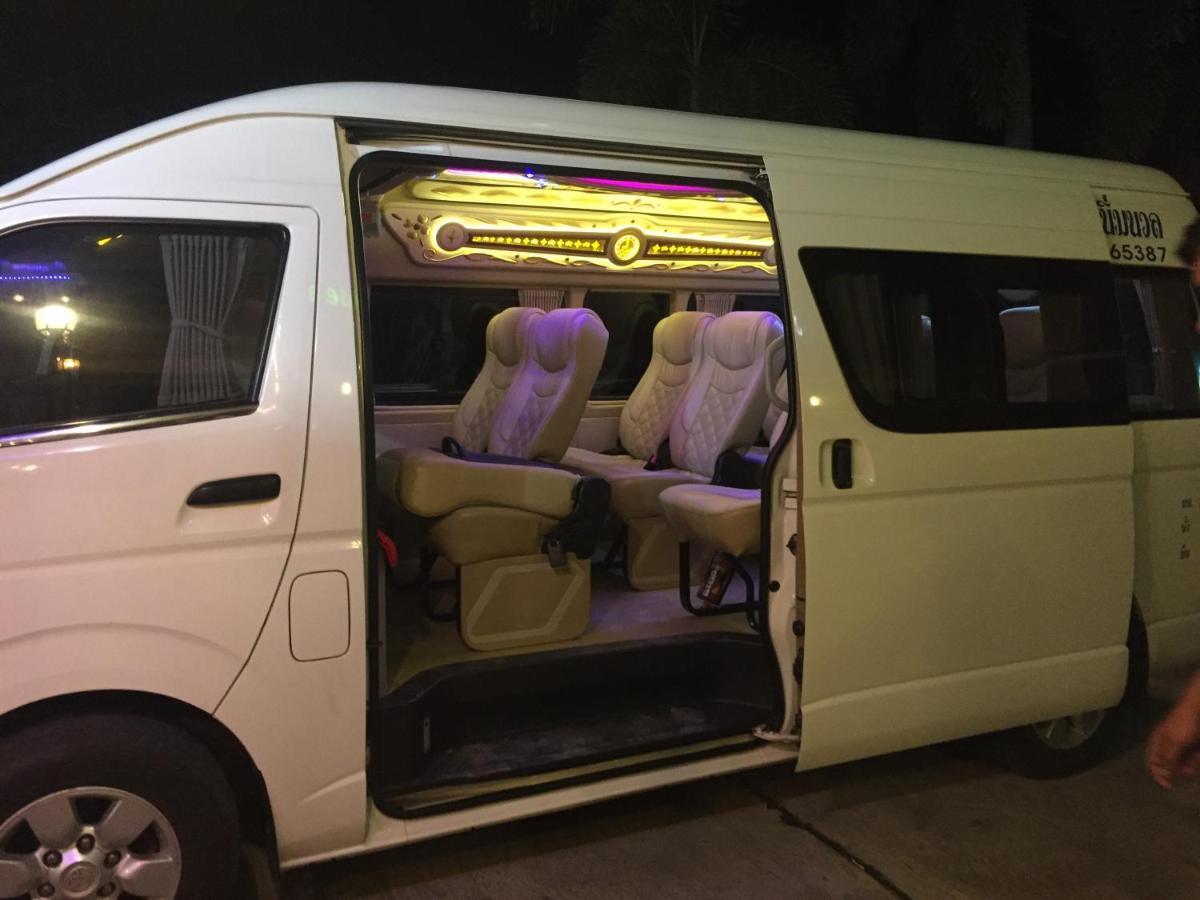 You In House Urt Surathani Airport Surat Thani Exterior photo