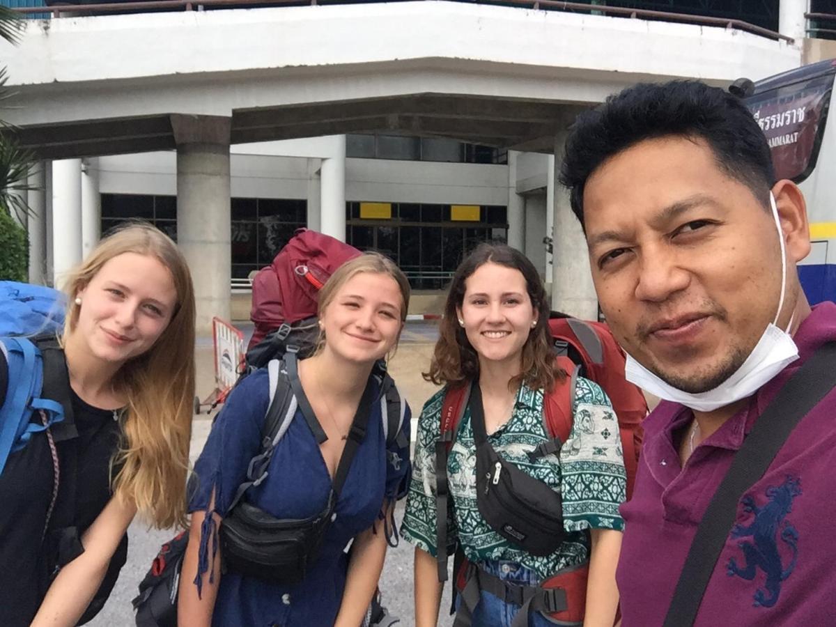 You In House Urt Surathani Airport Surat Thani Exterior photo